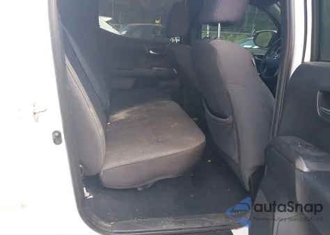 2018 Toyota Tacoma Trd Sport z USA, uszkodzony, nr VIN 3TMCZ5AN6JM133256